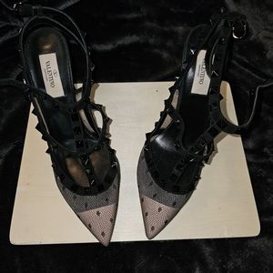 Valentino Garavani Rockstud Heels